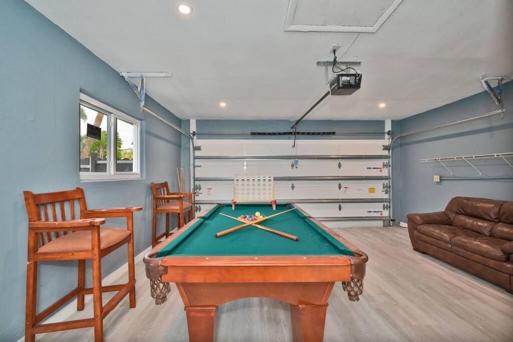Spacious 4 Bedrooms, 2 Bathroom House With Pool 米拉玛 外观 照片