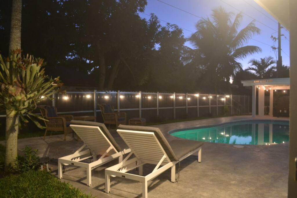 Spacious 4 Bedrooms, 2 Bathroom House With Pool 米拉玛 外观 照片